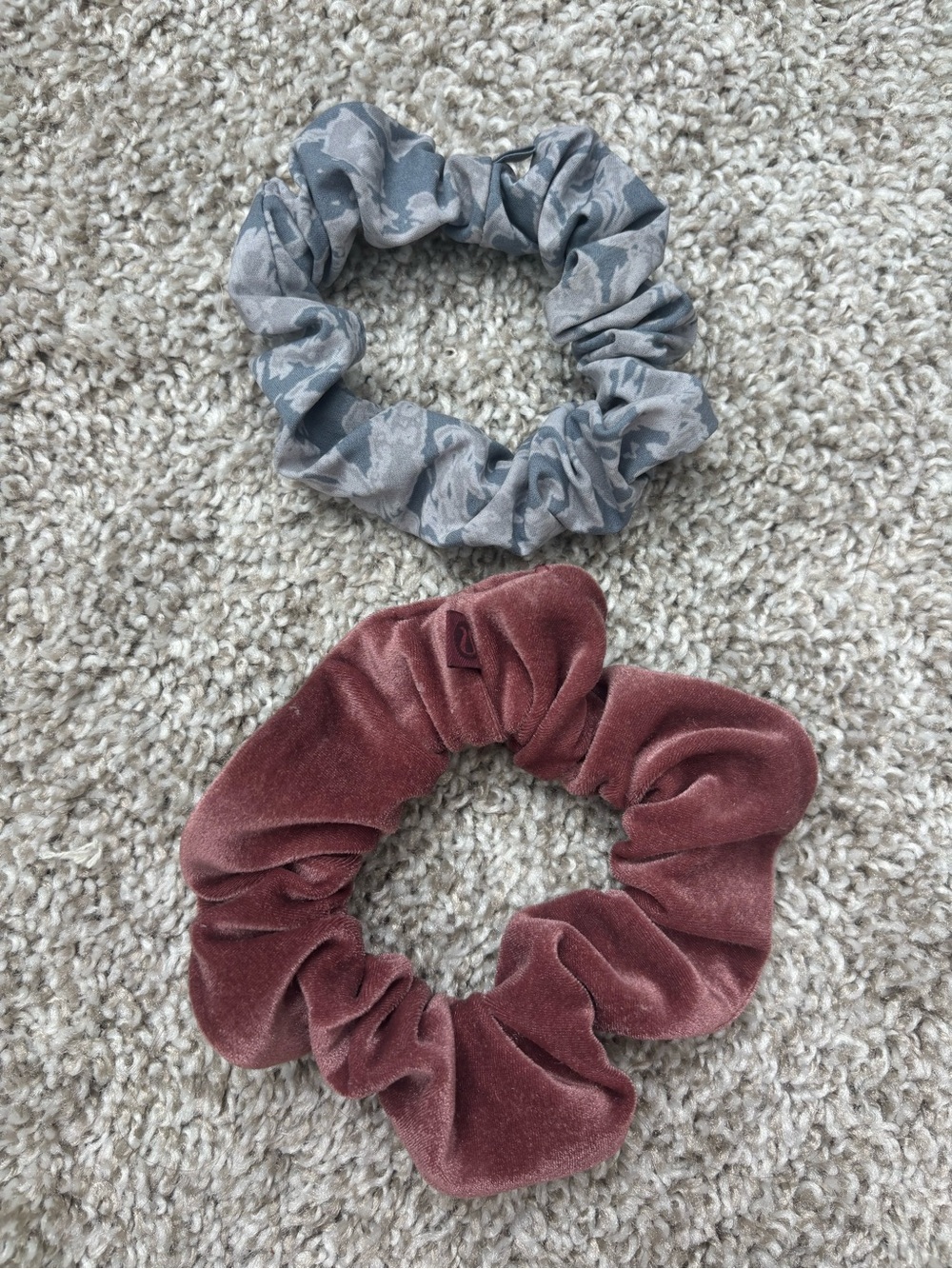 Lululemon scrunchies